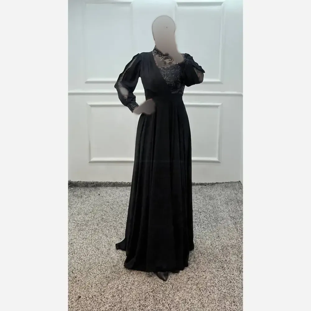 پیراهن ماکسی زنانه پاریس کد 1 کمربنددار حریر شاین مشکی قد 152