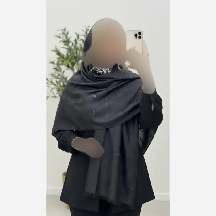 شال دورو شاینا نخ سانسور لمه ابعاد 195*65 فری سایز مات و شاین دار