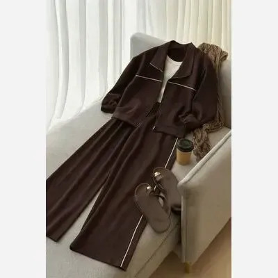 ست اسپرت زنانه مدل سارا جنس دبل کرپ گرم بالا با کیفیت عالی