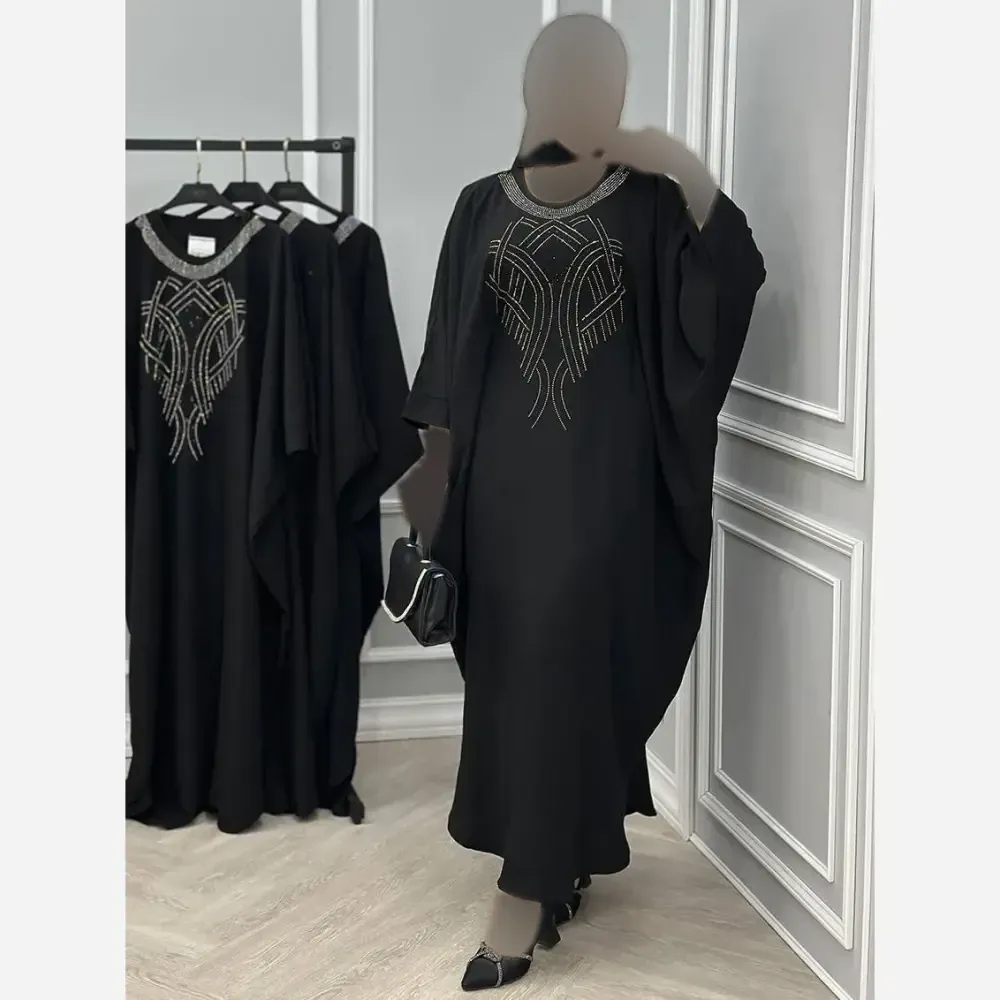 عبای زنانه مدل صاعقه جنس الیزه فری سایز تا 54 رنگ مشکی قد 135