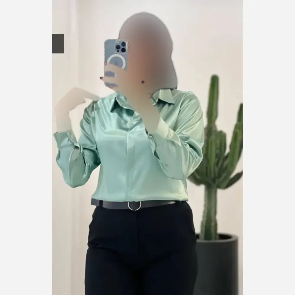 شومیز زنانه ساتن فرانسه ضخیم در 5 رنگ متنوع سایز 36 تا 46