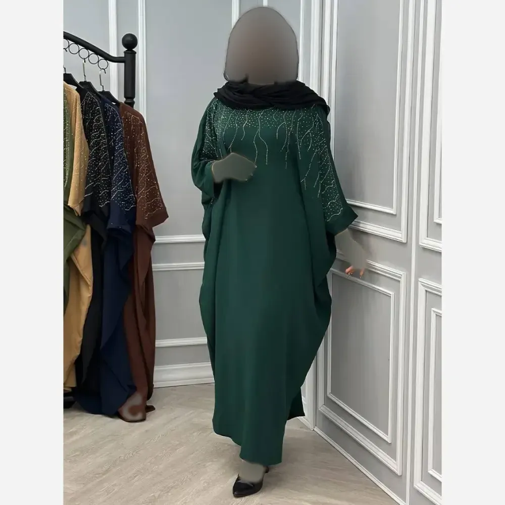 مانتو عبایی نگین کاری شده مدل آبشاری جنس الیزه فری سایز