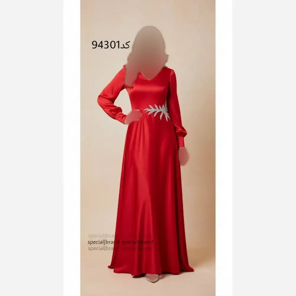 پیراهن ماکسی مجلسی زنانه مدل حدیث پولکی جنس ساتن کش قد 160