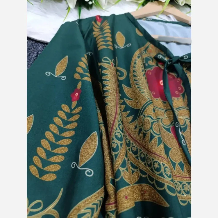 پیراهن زنانه مدل مهتاب جنس بوگاتی درجه یک فری سایز مناسب سایز 38 تا 50