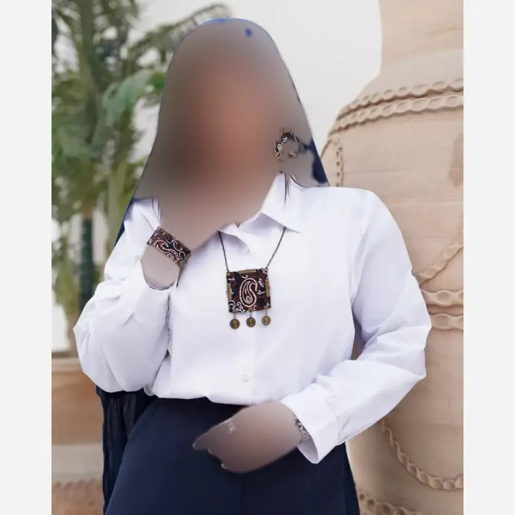 ست 6 تیکه زنانه فخرالملوک شامل وست تافته شومیز داکرون و شلوار کتان به همراه پک بدلیجات سایز 38 تا 48