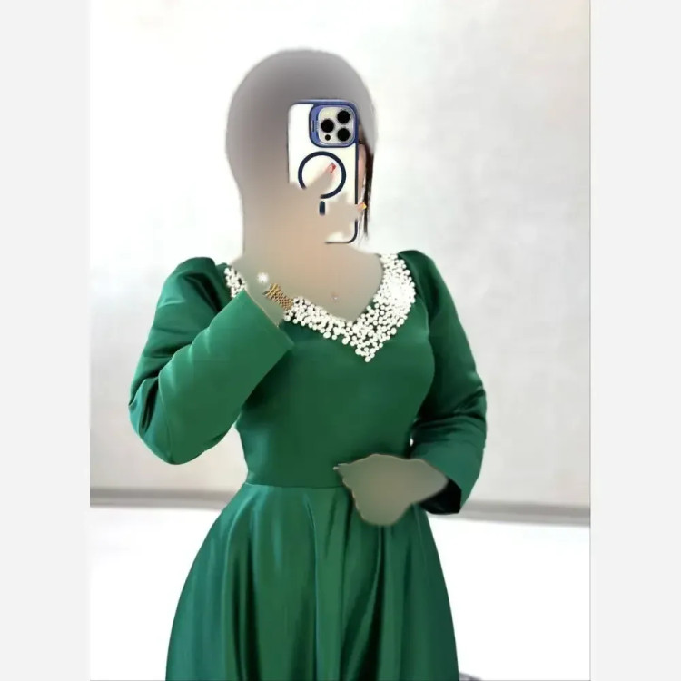 پیراهن مجلسی زنانه مدل نجلا جنس ساتن آمریکایی با تزیین مروارید قد 160