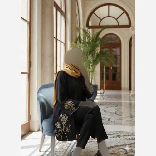 مانتو کرپ مازراتی گلدوزی شده مدل ویان سایز بزرگ 40 تا 58