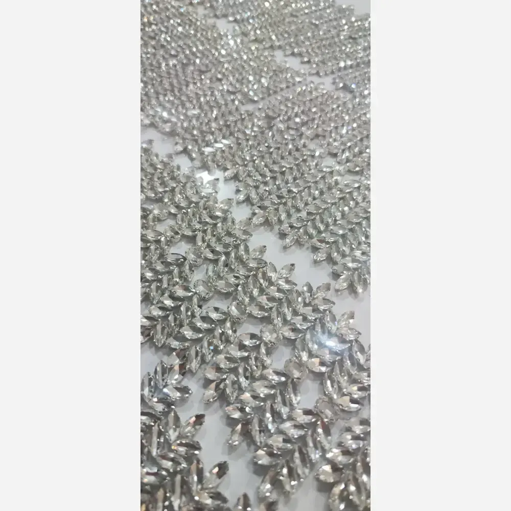 پیراهن زنانه مجلسی مدل آنا جنس کرپ مازاراتی اعلا با سنگدوزی دستی در رنگبندی متنوع