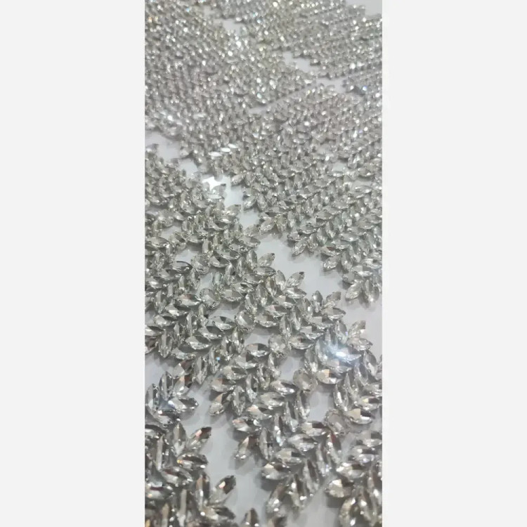 پیراهن زنانه مجلسی مدل آنا جنس کرپ مازاراتی اعلا با سنگدوزی دستی در رنگبندی متنوع