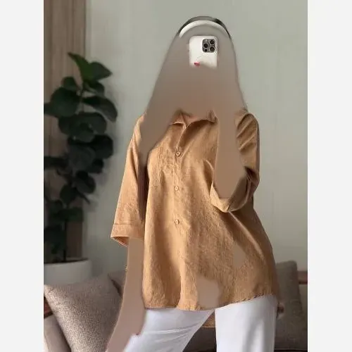 شومیز زنانه مدل دلین آستین پاکتی پارچه شانتون ژاکارد فری سایز
