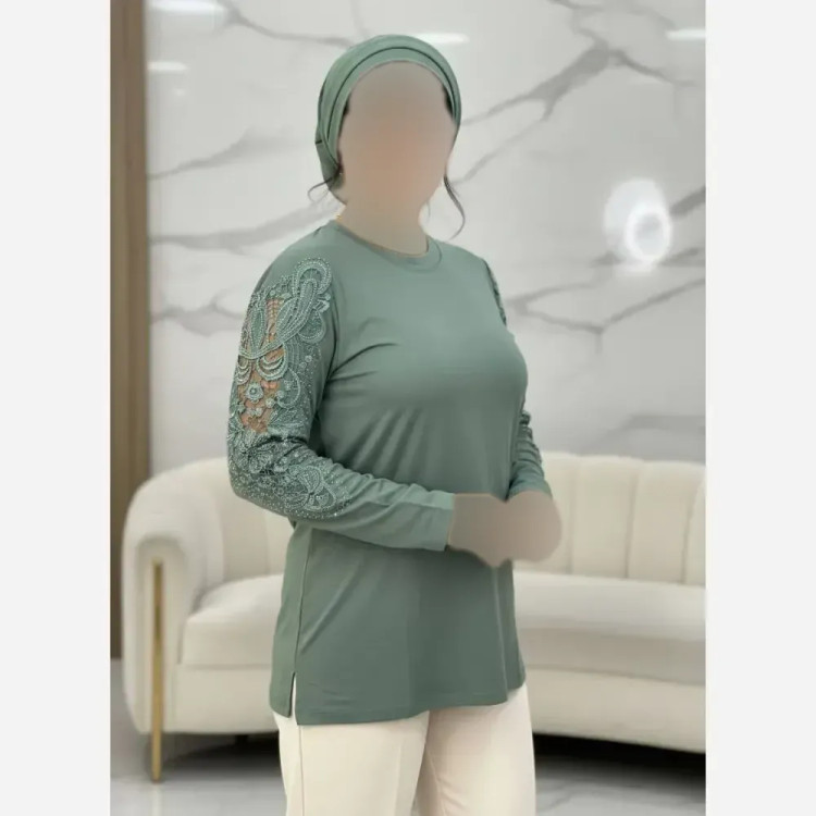 شومیز مجلسی گیپوری نگین دار مدل سوگل جنس ویسکوز فری سایز 40 تا 50