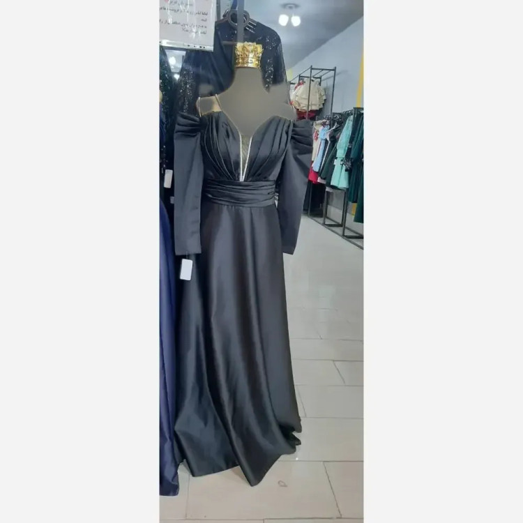 پیراهن ماکسی مجلسی زنانه مدل ساتیا پارچه ساتن آمریکایی نگیندوزی شده سایز 36 تا 48