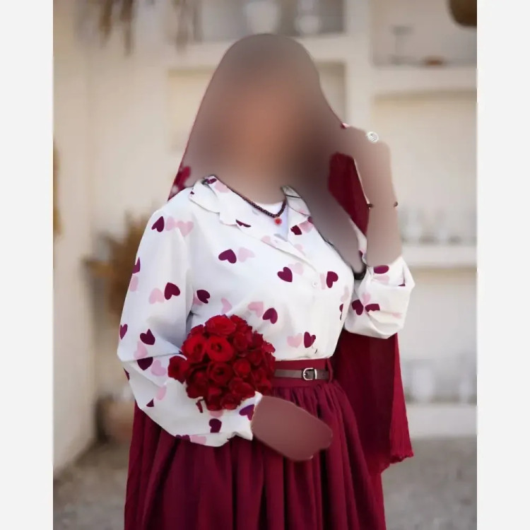 ست سه تیکه زنانه شامل شومیز بوگاتی و دامن لنین پلاس با کمربند سایز 38 تا 48