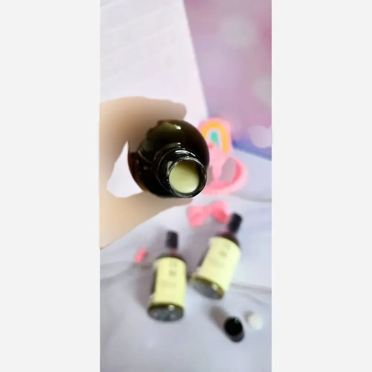 شامپو رزماری بیوآکوا ضد ریزش و تقویت کننده مو حجم دار اصلی