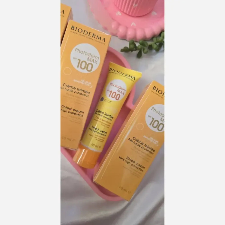 کرم ضد آفتاب بیودرما رنگ بژ با SPF 100