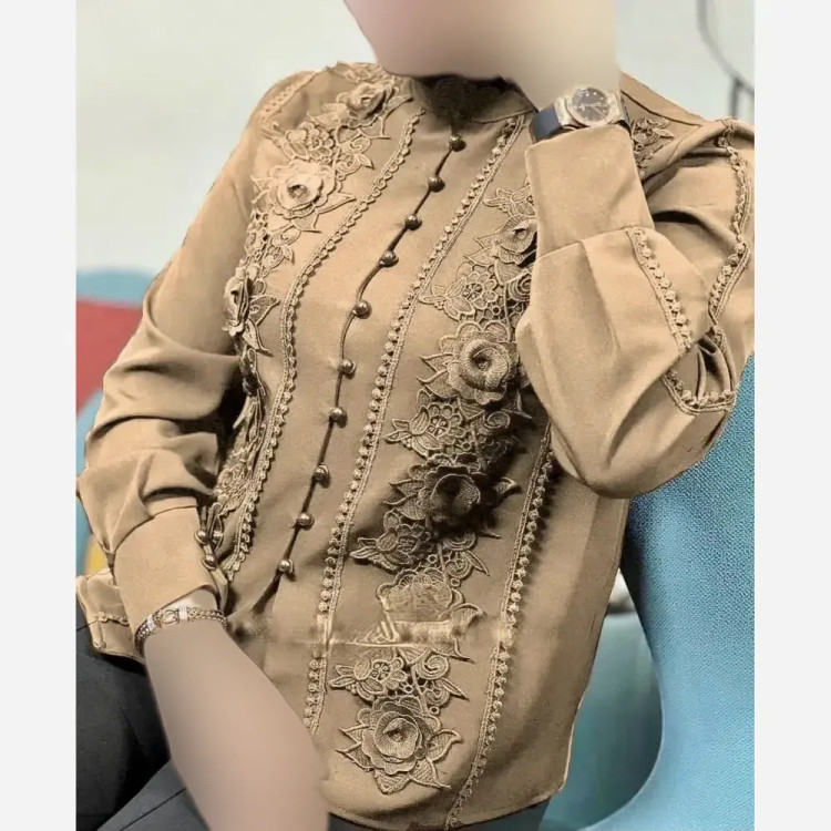 شومیز زنانه مجلسی الیزه مصری سایز بزرگ با خرج کار گیپور گل برجسته