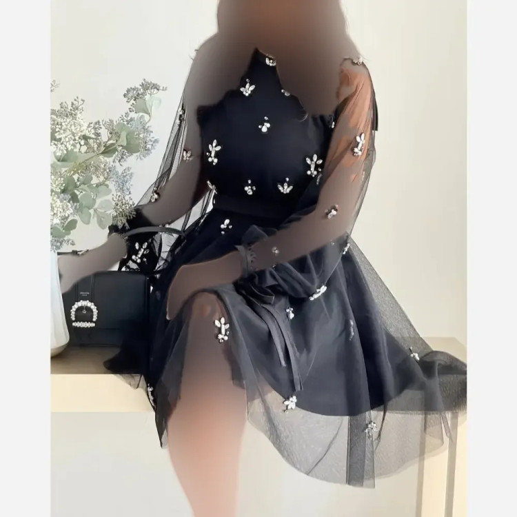 لباس مجلسی زنانه مدل سوگل جنس ساتن و سانول نگین دوزی شده رنگ مشکی