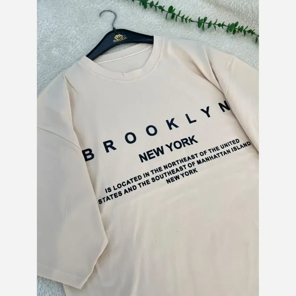 تیشرت باکسی طرح BROOKLYN جنس سوپر پنبه فری سایز