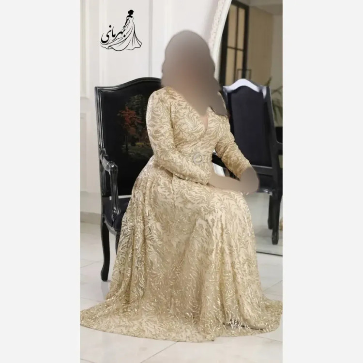 پیراهن مجلسی زنانه مدل سپیده جنس حریر شاین پفکی با کمربند سایز 44 تا 52