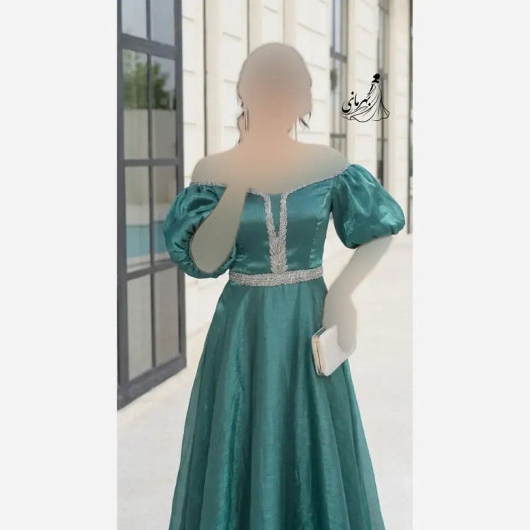 پیراهن مجلسی زنانه مدل سیندرالا عروسکی تور ارگانزا سنگدوزی شده با کاپ سینه