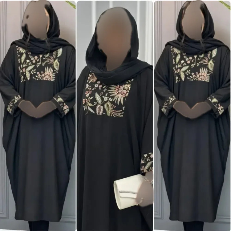 عبای زنانه مدل آریادخت جنس الیزه با خرجکار سوزن دوزی رنگ مشکی فری سایز