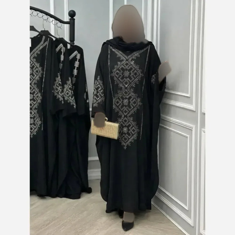 عبای زنانه مدل ورساچه جنس الیزه درجه یک رنگ مشکی فری سایز 38 تا 50