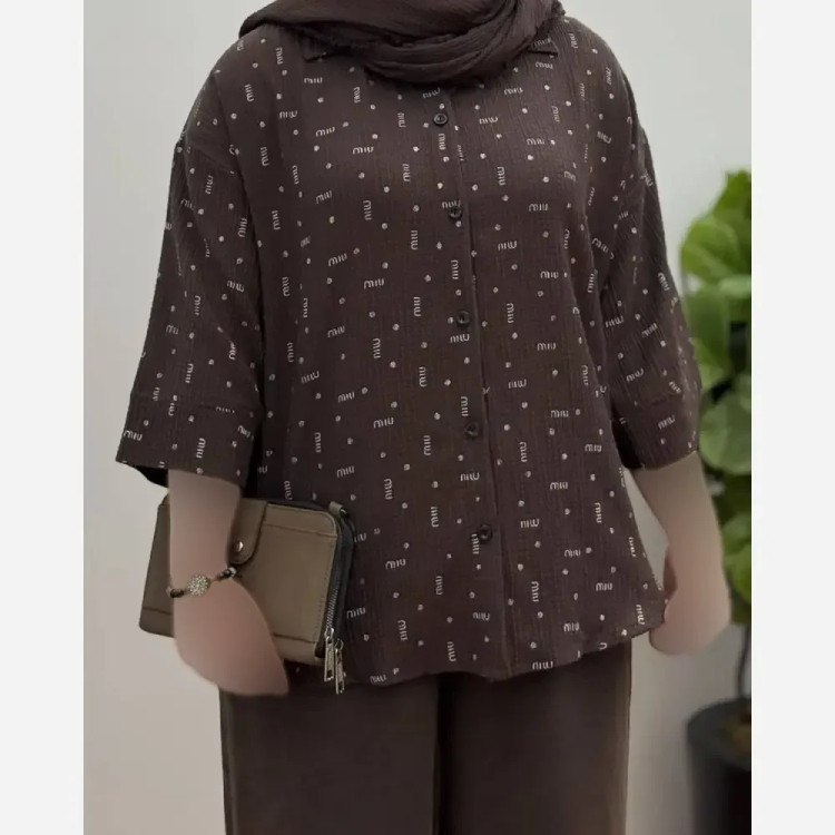 شومیز زنانه آستین باکسی جنس السا پفکی اکلیلی سایز 38 تا 46