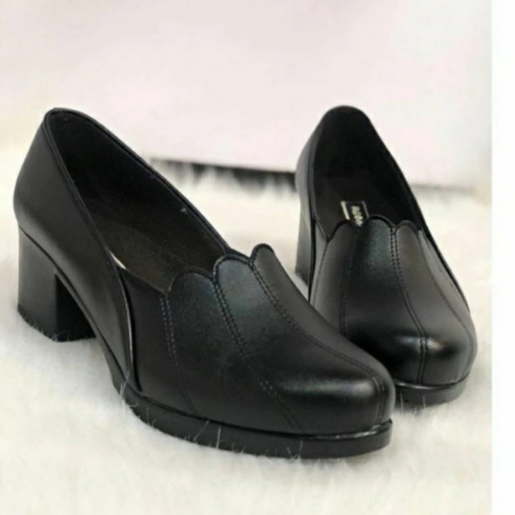 کفش زنانه طبی چرمی پاشنه دار طرح Zara مشکی سایز 37 تا 40