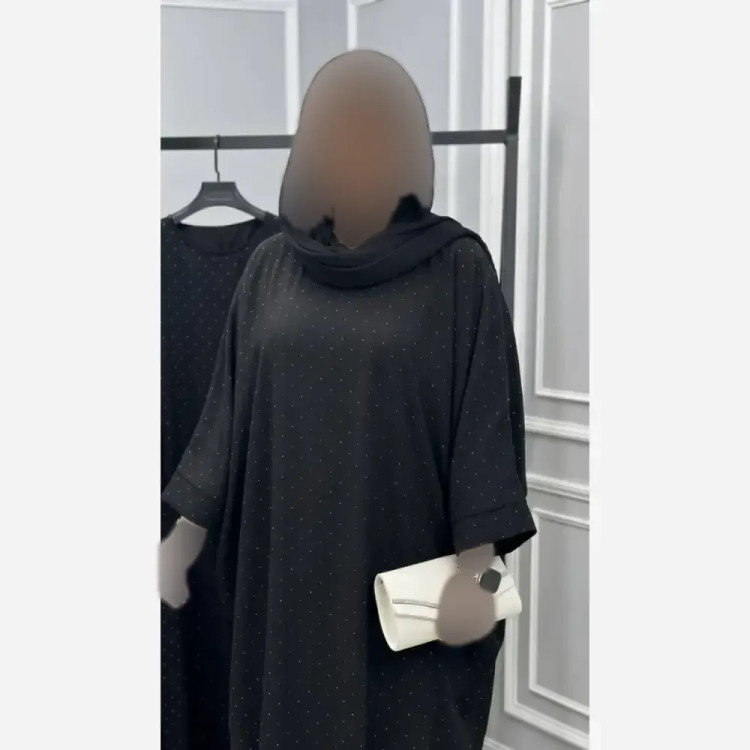 عبا مجلسی زنانه مدل افسانه جنس ساتن الیزه مشکی نگیندار فری سایز