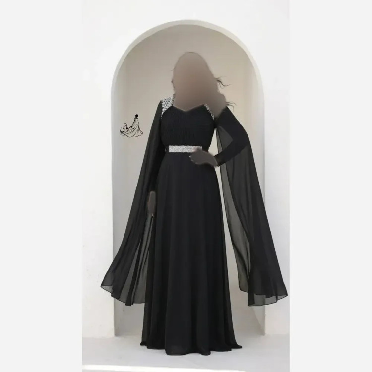 پیراهن مجلسی زنانه حریر مشکی سنگدوزی شده مدل مهتاب سایز بزرگ