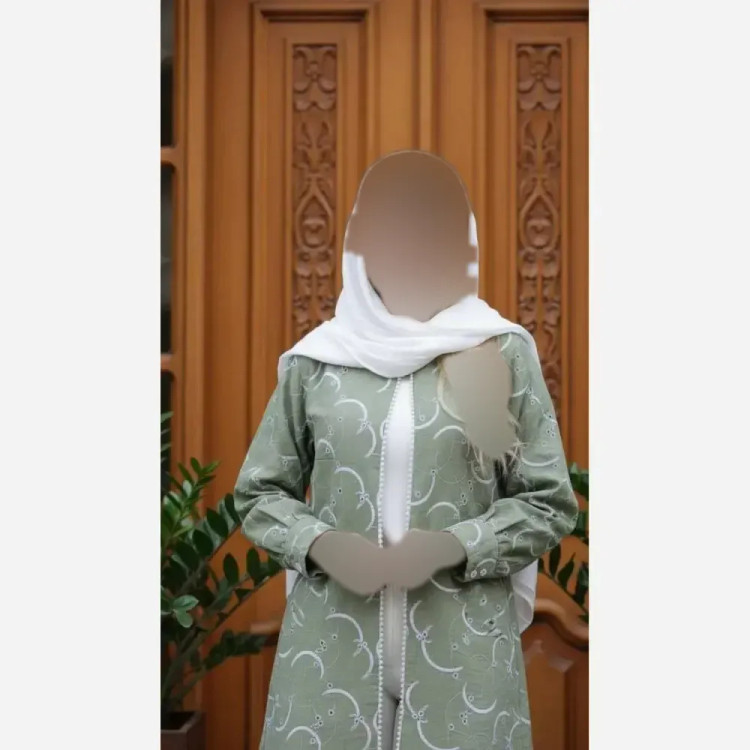مانتو کتی خامه دوزی زنانه مدل مروارید دوزی شده جنس کنفی وارداتی