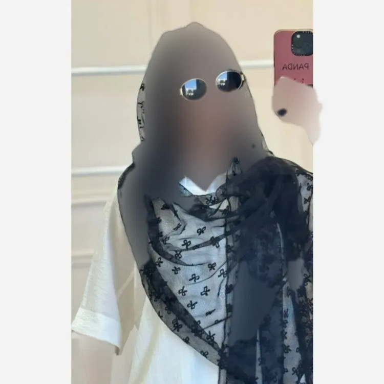 شال گیپور زنانه ابعاد 65 در 180 سانتیمتر رنگ مشکی