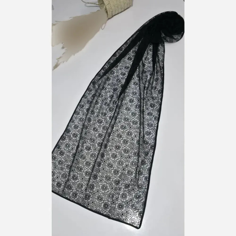 شال گیپور زنانه ابعاد 65 در 180 سانتیمتر رنگ مشکی