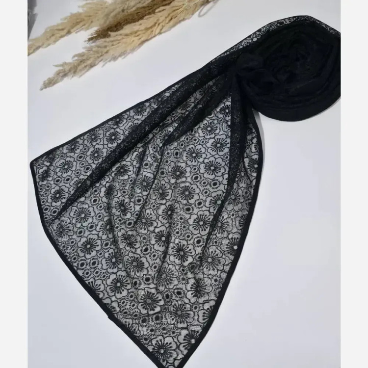 شال گیپور مجلسی مشکی ابعاد 65 در 180 سانتیمتر