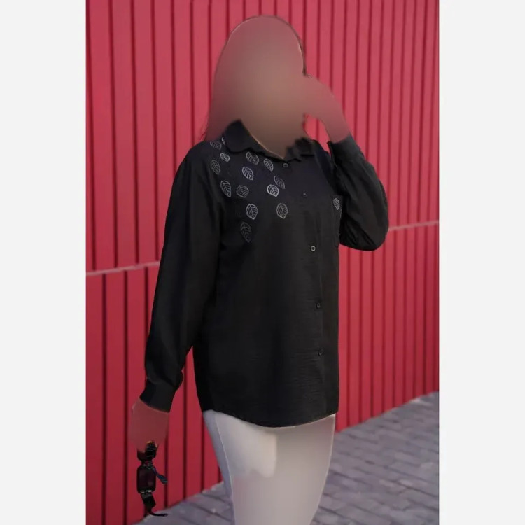 شومیز زنانه گلدوزی مدل تندیس جنس صوفیا رنگ مشکی فری سایز 38 تا 48