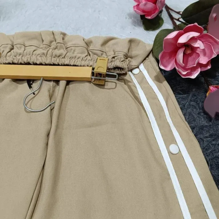 شلوار زنانه بغل دکمه جنس کتان کش بنگال کمر کشی