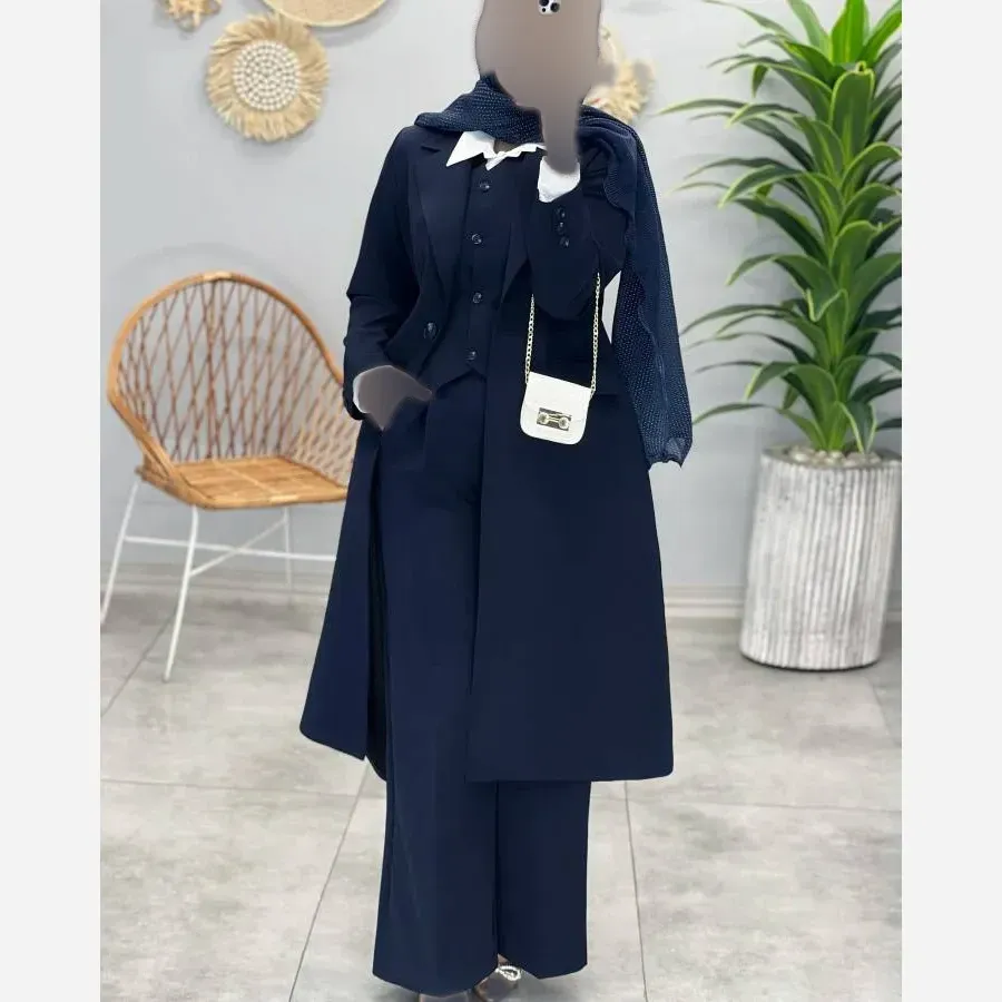 ست سه تکه زنانه شامل مانتو، شلوار نیم بگ و جلیقه جنس بزیاق درجه یک