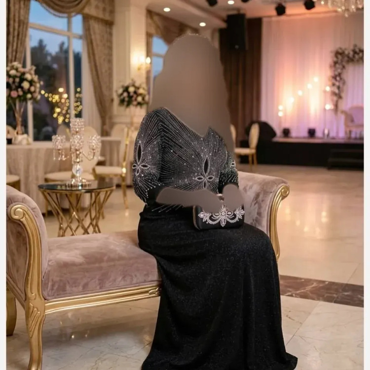 پیراهن مجلسی زنانه مدل نفس جنس کرپ لمه مشکی با خرجکار نگین و مروارید سایز 38 تا 60