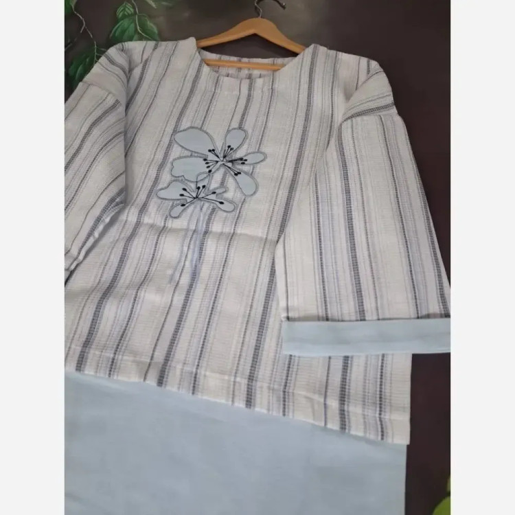 شومیز زنانه مدل ترانه جنس بیسکوییتی گلدوزی شده فری سایز 38 تا 48