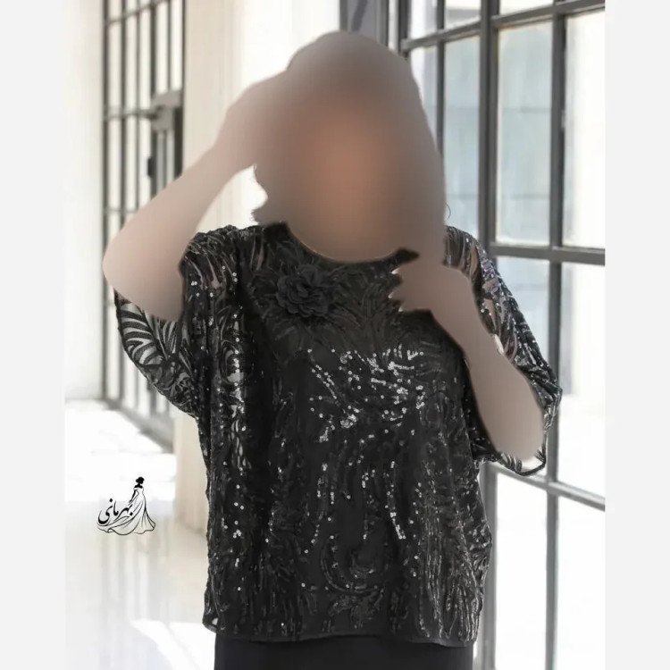 پیراهن ماکسی زنانه سایز بزرگ مدل پریا جنس کرپ و حریر پولکدوزی مشکی سایز 48 تا 56