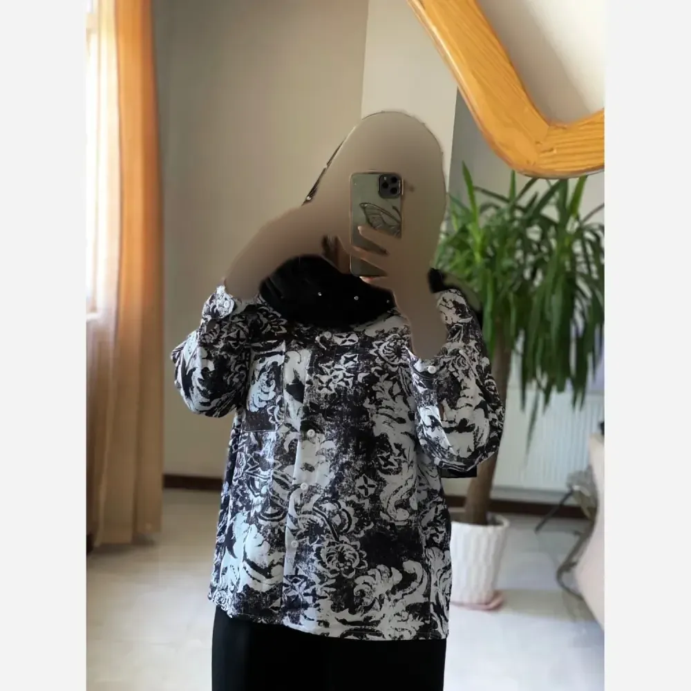 ست شومیز و شلوار زنانه مدل سهیلا جنس شانتون فری سایز 38 تا 46 رنگ مشکی