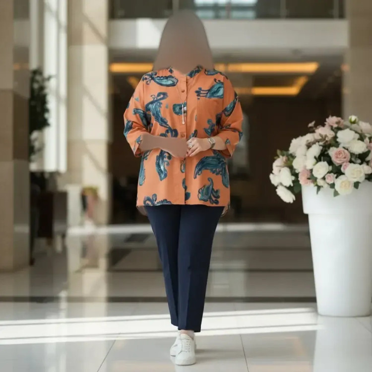شومیز باکسی زنانه جنس الیزه گرم بالا فری سایز مناسب سایز 38 تا 48