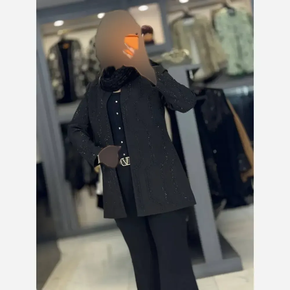 مانتو مجلسی زنانه مدل شیدا جنس کرپ مازراتی درجه یک رنگ مشکی سایز بزرگ