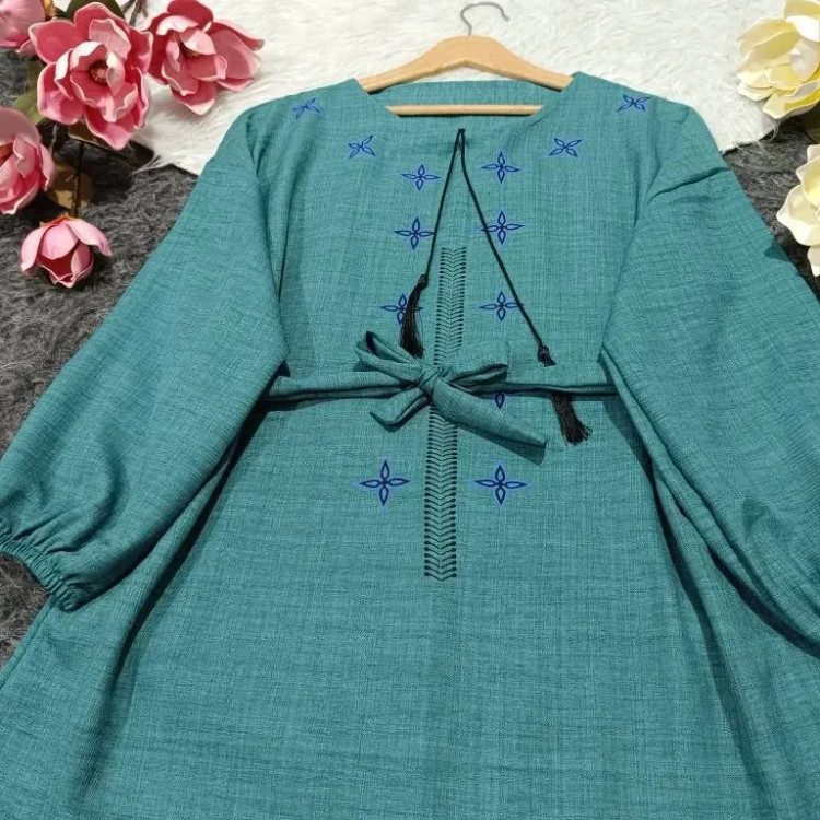 شومیز چاپی گلبرگ 124 جنس صوفیا درجه یک فری سایز 38 تا 48