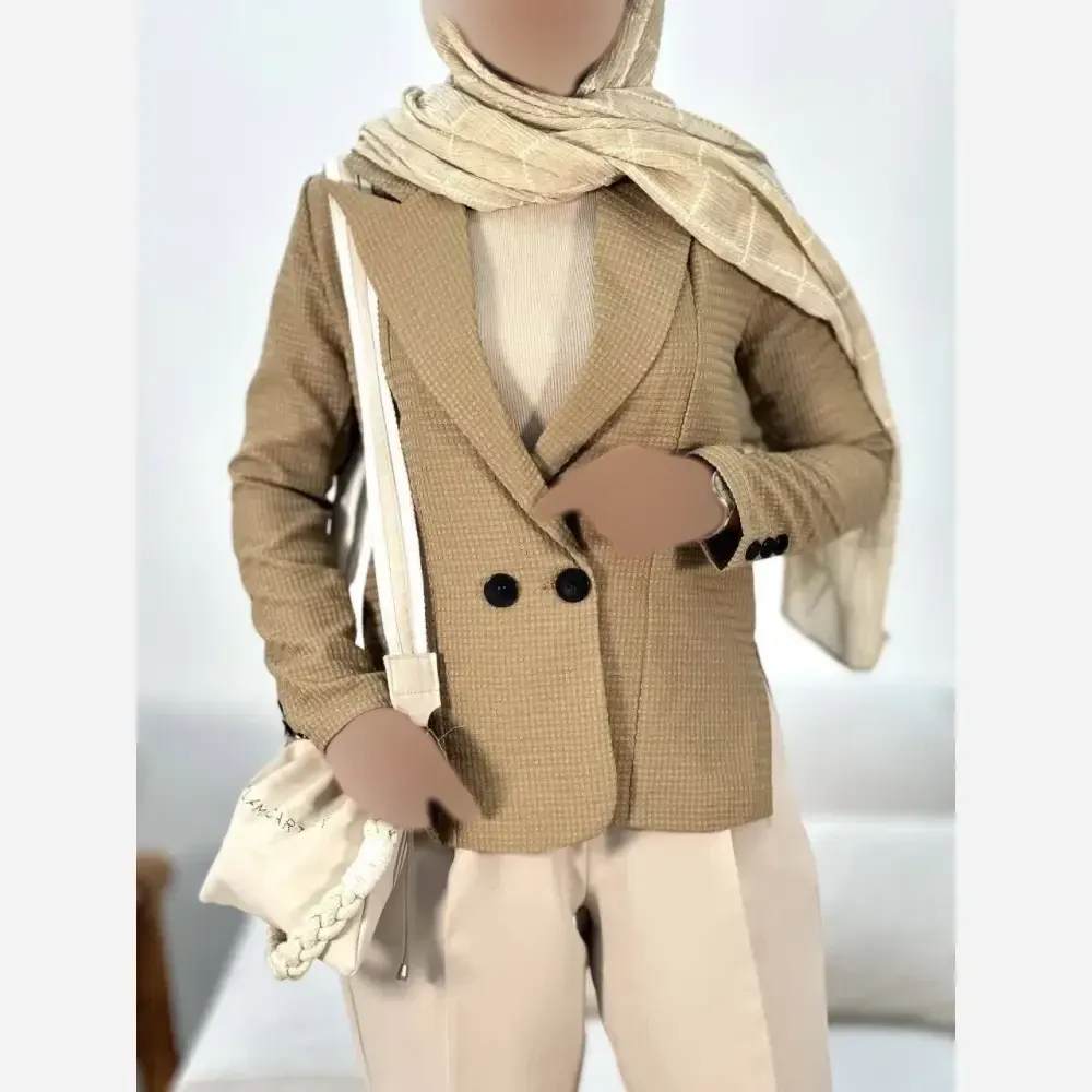 کت زنانه حصیری مدل آنجل فری سایز رنگ کرم و سرمهای