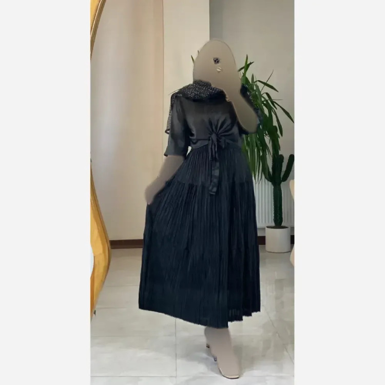 دامن زنانه ساتن پلیسه مشکی فری سایز قد 90