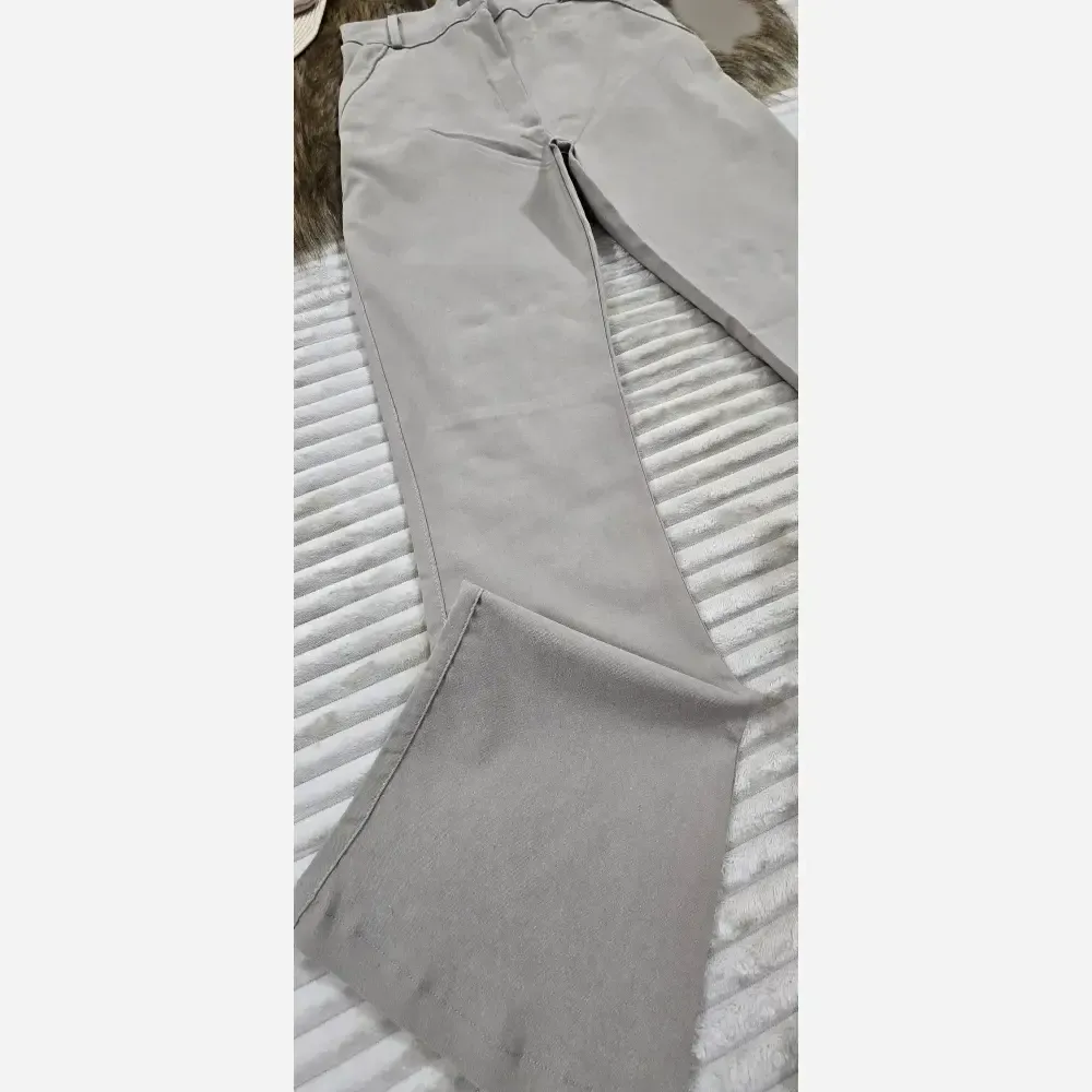 شلوار کتان دمپا دکمه خور زنانه جنس کتان کش اعلا سایز 40 تا 50