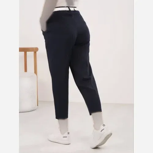 شلوار زنانه خمرهای کرپ مازراتی مدل پانتهآ در رنگبندی متنوع