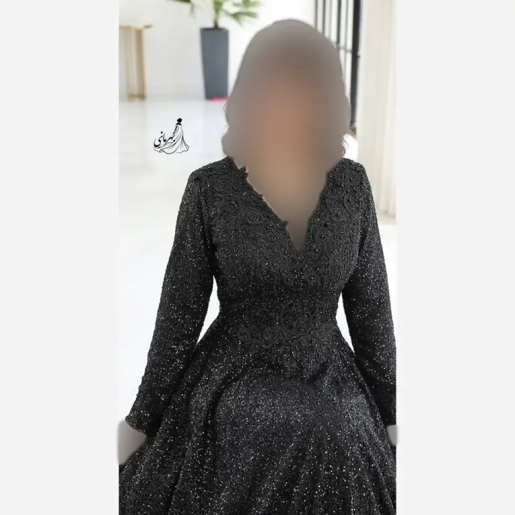 پیراهن مجلسی زنانه دانتل چمنی سنگدوزی شده کاپدار و آستردار سایز بزرگ 40 تا 58