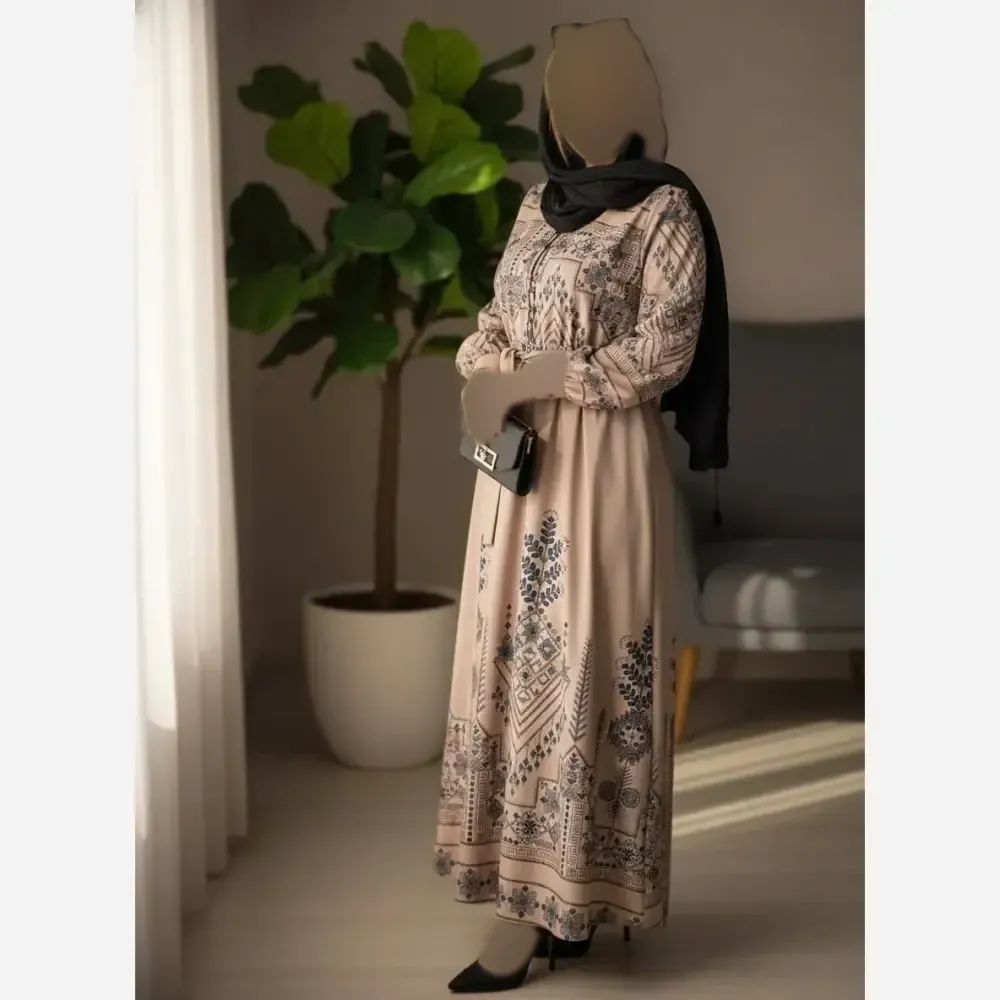 پیراهن کتیبه کلوش فری سایز یقه کراواتی جنس بوگاتی اعلا